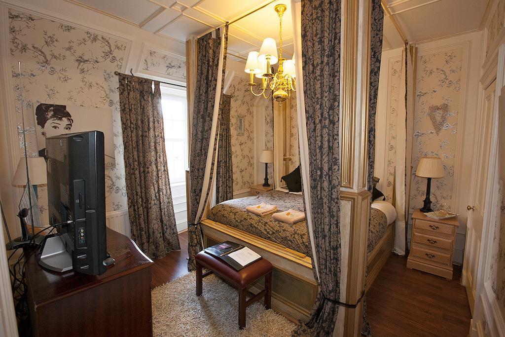 Victoria House B&B Crieff Phòng bức ảnh