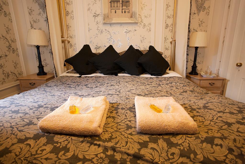 Victoria House B&B Crieff Phòng bức ảnh